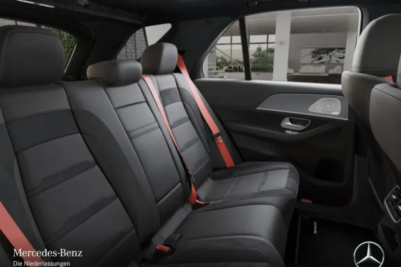 Mercedes-Benz GLE 53 AMG (Clasa GLE) din 2025 cu 26.369 km - oferta MER196051 - foto 11