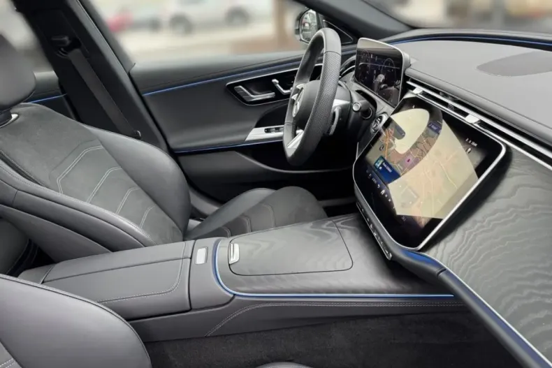 Mercedes-Benz E 450 (Clasa E) din 2025 cu 15.000 km - oferta MER196054 - foto 8