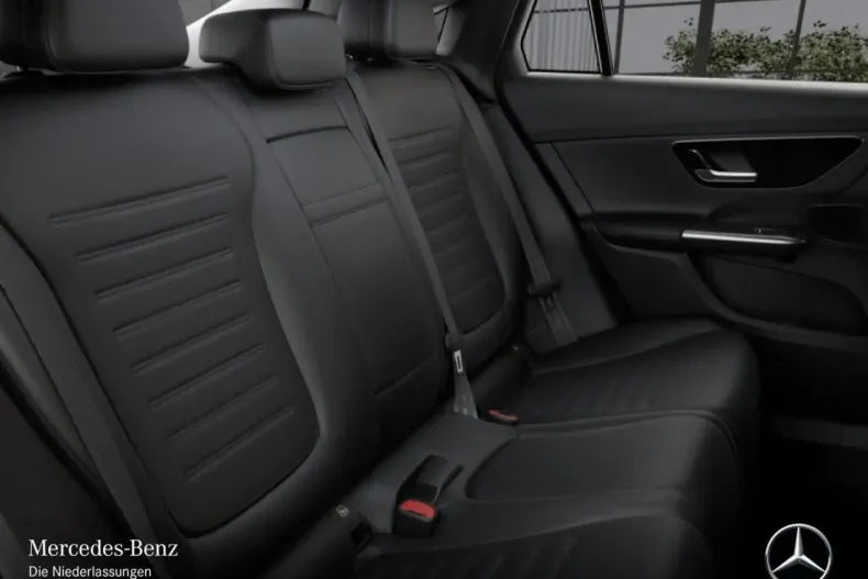 Mercedes-Benz GLC 300 (Clasa GLC) din 2025 cu 18.029 km - oferta MER196055 - foto 10