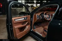 Porsche Cayenne din 2023 cu 32.240 km - oferta POR196058 - foto 9