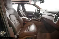 Porsche Cayenne din 2023 cu 32.240 km - oferta POR196058 - foto 16