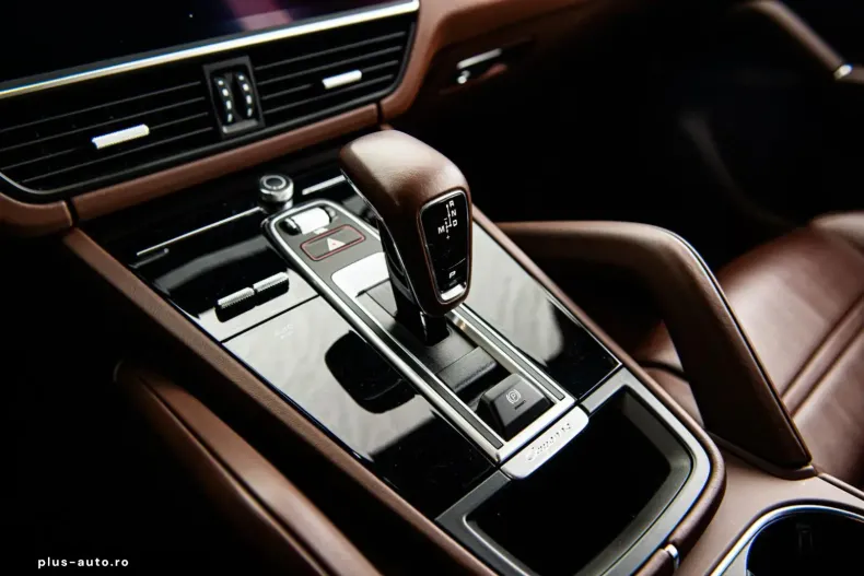 Porsche Cayenne din 2023 cu 32.240 km - oferta POR196058 - foto 23