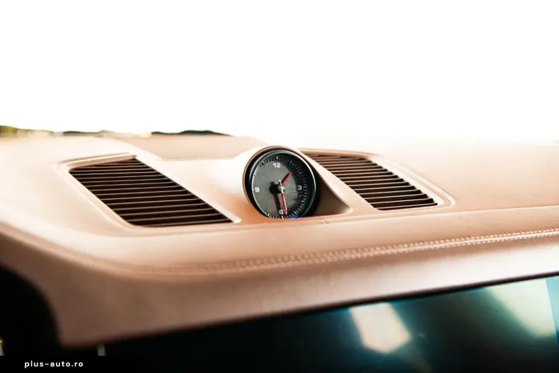 Porsche Cayenne din 2023 cu 32.240 km - oferta POR196058 - foto 25