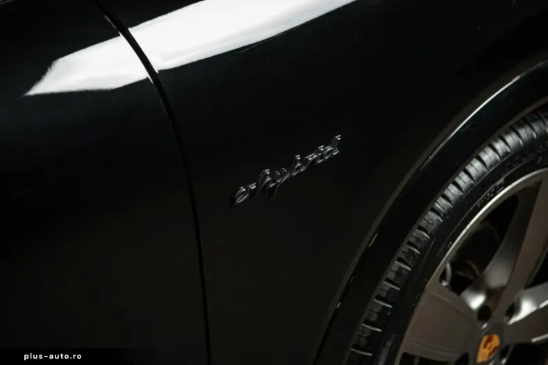 Porsche Cayenne din 2023 cu 32.240 km - oferta POR196058 - foto 28