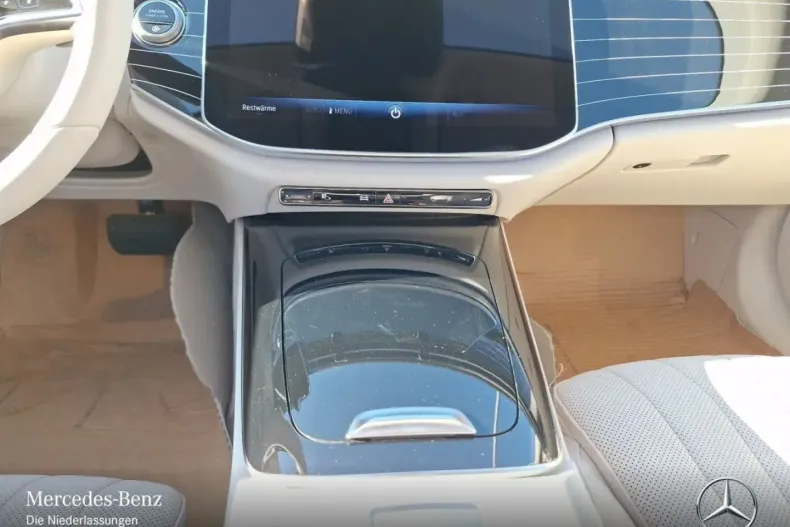 Mercedes-Benz E 200 (Clasa E) din 2024 cu 6.585 km - oferta MER196063 - foto 12