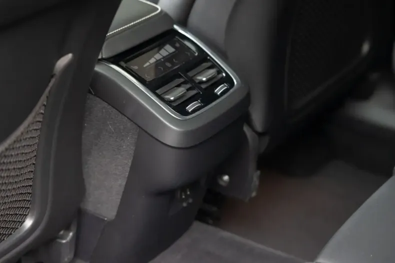 Volvo XC60 din 2021 cu 127.810 km - oferta VOL196064 - foto 17