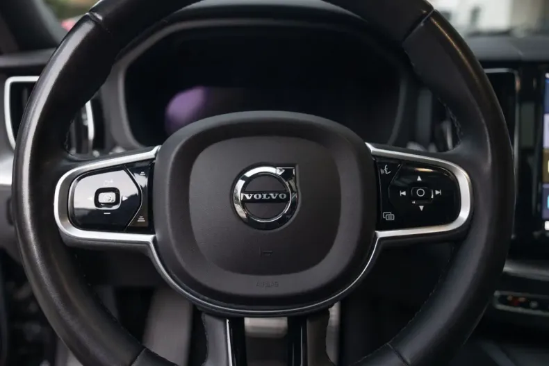 Volvo XC60 din 2021 cu 127.810 km - oferta VOL196064 - foto 19