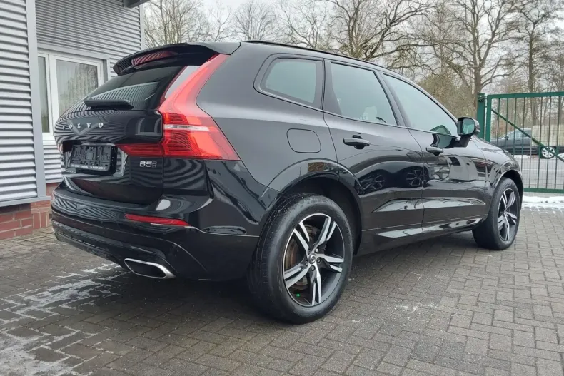 Volvo XC60 din 2021 cu 90.100 km - oferta VOL196068 - foto 2