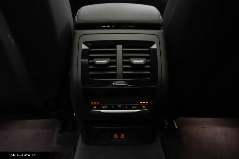 BMW X4 M (Seria X) din 2024 cu 13.850 km - oferta BMW196069 - foto 37