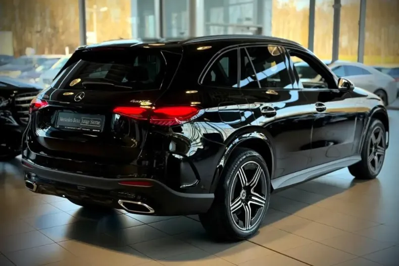 Mercedes-Benz GLC 300 (Clasa GLC) din 2024 cu 25.955 km - oferta MER196071 - foto 3