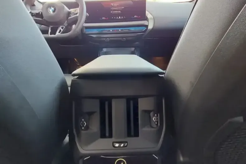 BMW X3 (Seria X) din 2026 cu 2.000 km - oferta BMW196072 - foto 12