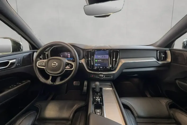 Volvo XC60 din 2022 cu 127.896 km - oferta VOL196073 - foto 13