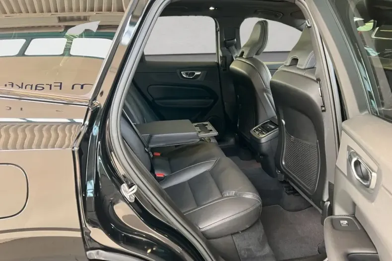 Volvo XC60 din 2022 cu 127.896 km - oferta VOL196073 - foto 21