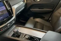 Volvo XC60 din 2022 cu 127.896 km - oferta VOL196073 - foto 25