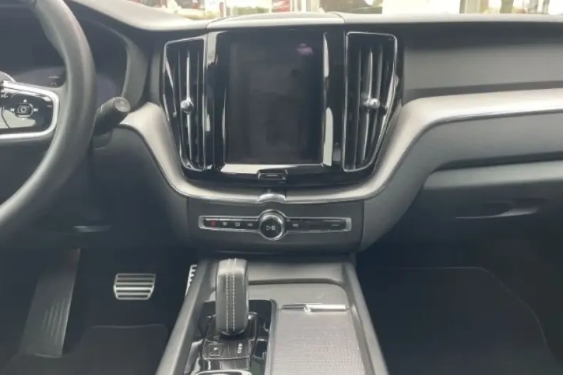 Volvo XC60 din 2021 cu 117.588 km - oferta VOL196074 - foto 7