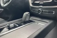 Volvo XC60 din 2021 cu 117.588 km - oferta VOL196074 - foto 9