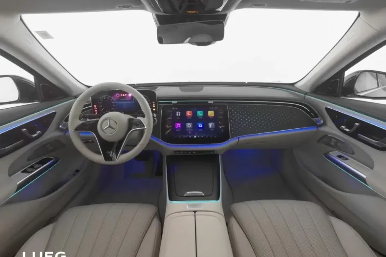 Mercedes-Benz E 300 (Clasa E) din 2024 cu 16.471 km - oferta MER196079 - foto 4