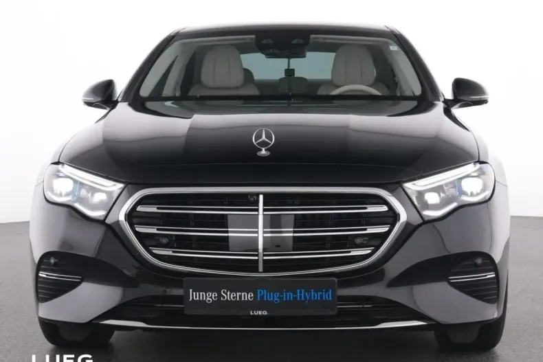 Mercedes-Benz E 300 (Clasa E) din 2024 cu 16.471 km - oferta MER196079 - foto 15