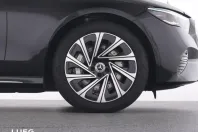 Mercedes-Benz E 300 (Clasa E) din 2024 cu 16.471 km - oferta MER196079 - foto 22