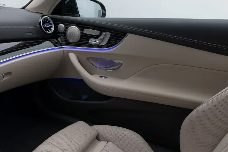 Mercedes-Benz E 220 (Clasa E) din 2023 cu 28.000 km - oferta MER196081 - foto 31