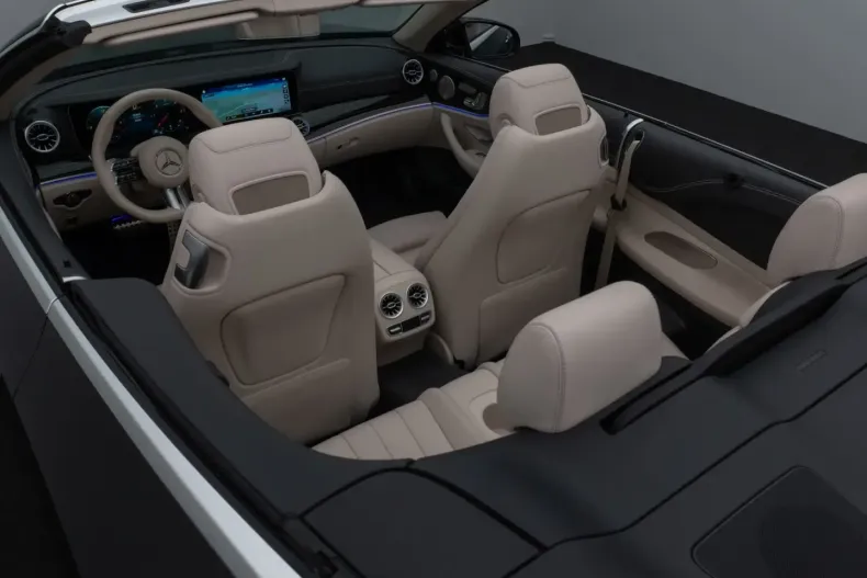 Mercedes-Benz E 220 (Clasa E) din 2023 cu 28.000 km - oferta MER196081 - foto 36