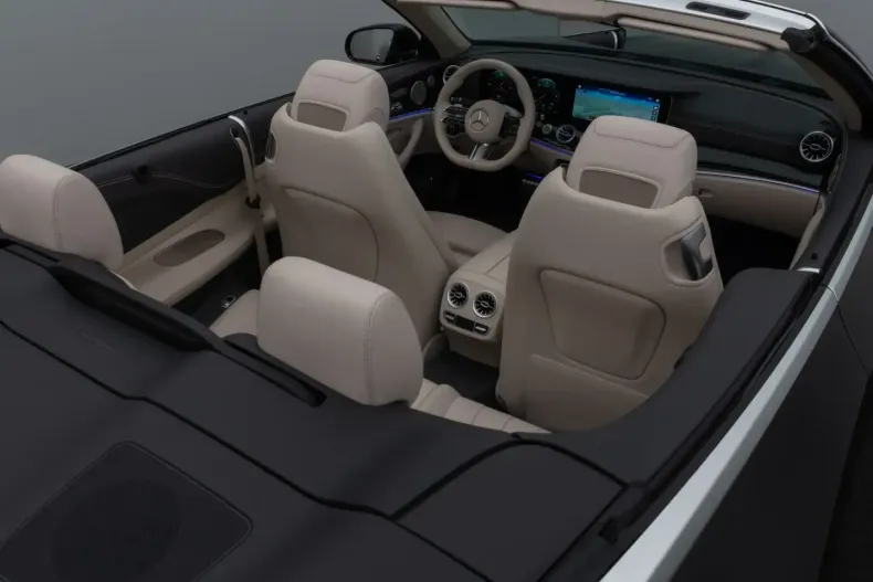 Mercedes-Benz E 220 (Clasa E) din 2023 cu 28.000 km - oferta MER196081 - foto 37