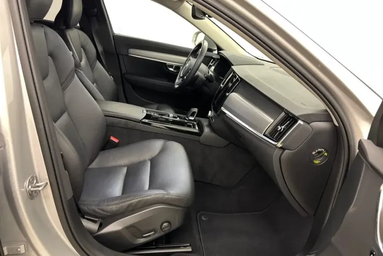 Volvo V90 din 2022 cu 87.017 km - oferta VOL196082 - foto 4