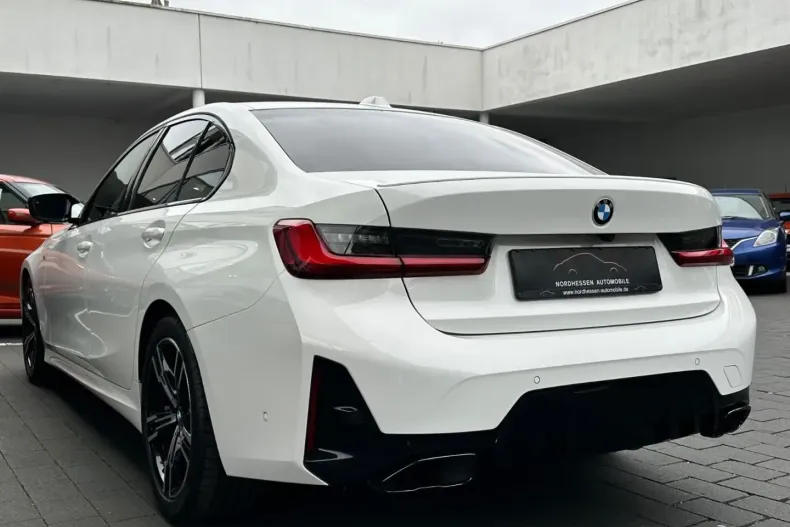 BMW M340d (Seria 3) din 2024 cu 9.814 km - oferta BMW196091 - foto 3