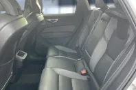 Volvo XC60 din 2022 cu 93.370 km - oferta VOL196092 - foto 9