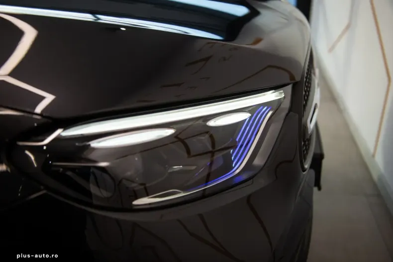 Mercedes-Benz GLC 400 (Clasa GLC) din 2023 cu 48.225 km - oferta MER196094 - foto 11