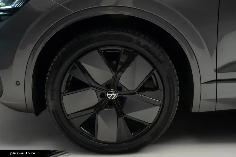 Volkswagen Touareg din 2025 cu 20.000 km - oferta VOL196096 - foto 9