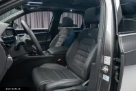 Volkswagen Touareg din 2025 cu 20.000 km - oferta VOL196096 - foto 13