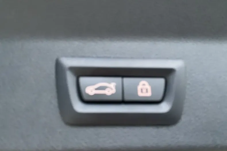 BMW X3 (Seria X) din 2023 cu 81.520 km - oferta BMW196097 - foto 11