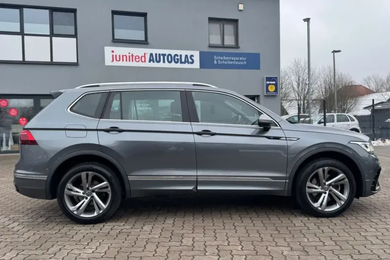 Volkswagen Tiguan din 2022 cu 63.845 km - oferta VOL196100 - foto 6