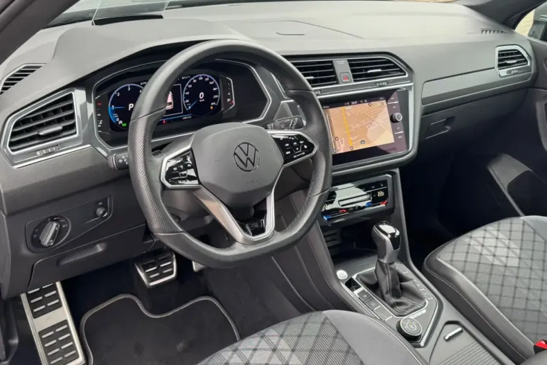 Volkswagen Tiguan din 2022 cu 63.845 km - oferta VOL196100 - foto 12