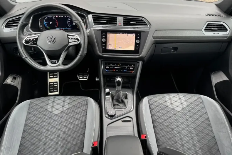 Volkswagen Tiguan din 2022 cu 63.845 km - oferta VOL196100 - foto 13