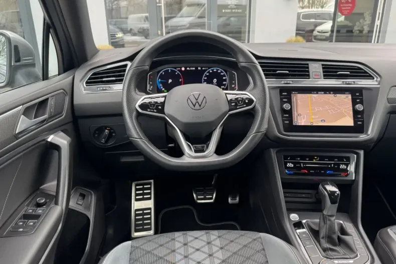 Volkswagen Tiguan din 2022 cu 63.845 km - oferta VOL196100 - foto 14