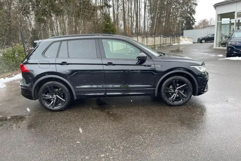 Volkswagen Tiguan din 2022 cu 69.310 km - oferta VOL196101 - foto 3