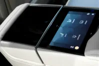 Land Rover Range Rover din 2025 cu 28 km - oferta LAN196103 - foto 17