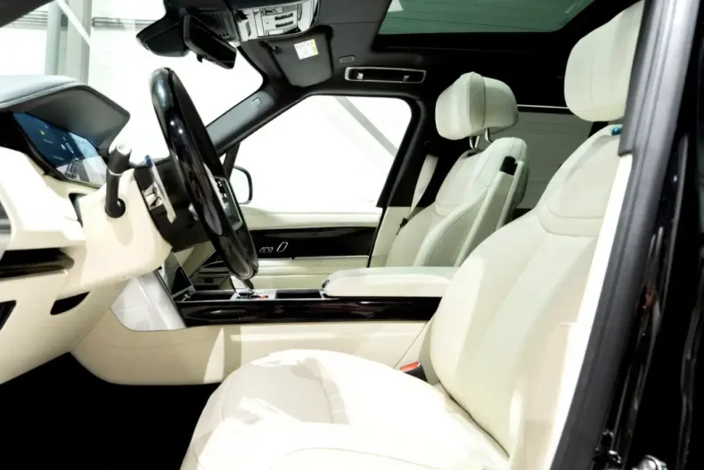 Land Rover Range Rover din 2025 cu 28 km - oferta LAN196103 - foto 21