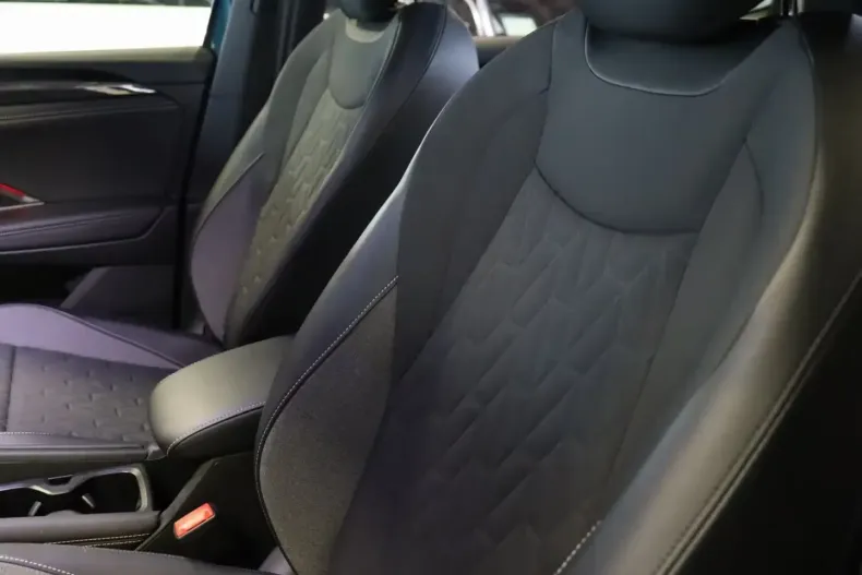 Volkswagen Tiguan din 2024 cu 34.100 km - oferta VOL196104 - foto 11