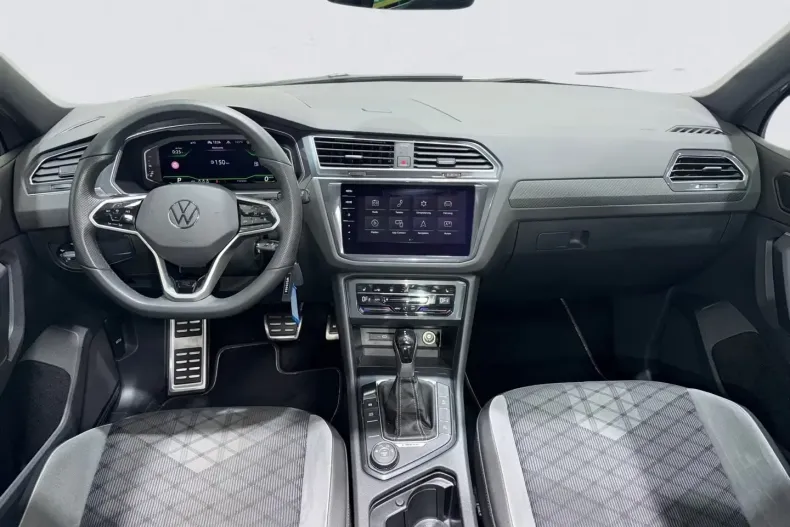 Volkswagen Tiguan din 2021 cu 71.900 km - oferta VOL196106 - foto 8