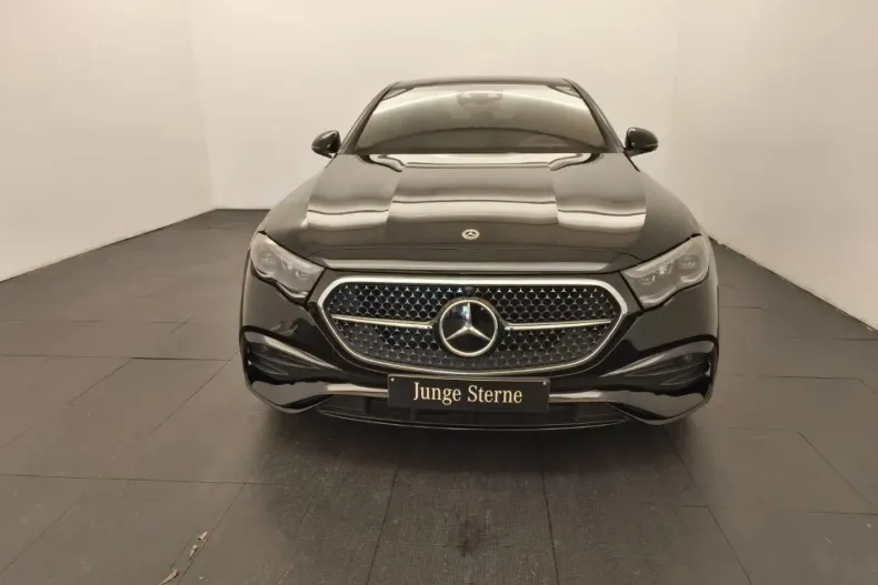 Mercedes-Benz E 200 (Clasa E) din 2025 cu 10.600 km - oferta MER196107 - foto 1