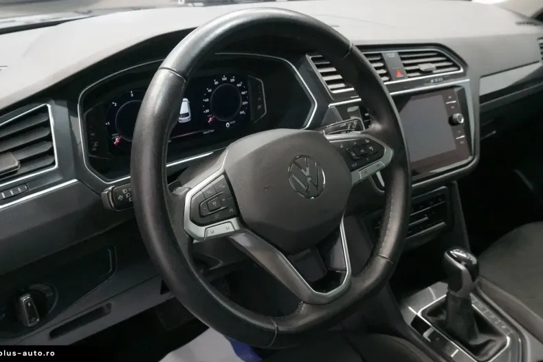 Volkswagen Tiguan din 2022 cu 46.630 km - oferta VOL196108 - foto 12
