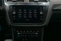 Volkswagen Tiguan din 2022 cu 46.630 km - oferta VOL196108 - foto 23