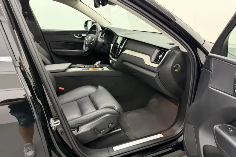 Volvo XC60 din 2022 cu 145.800 km - oferta VOL196109 - foto 10
