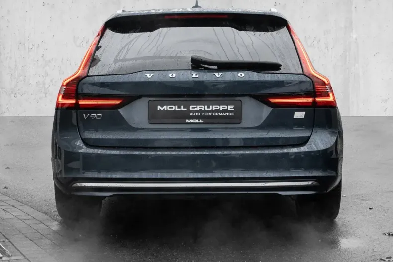 Volvo V90 din 2022 cu 75.365 km - oferta VOL196110 - foto 5