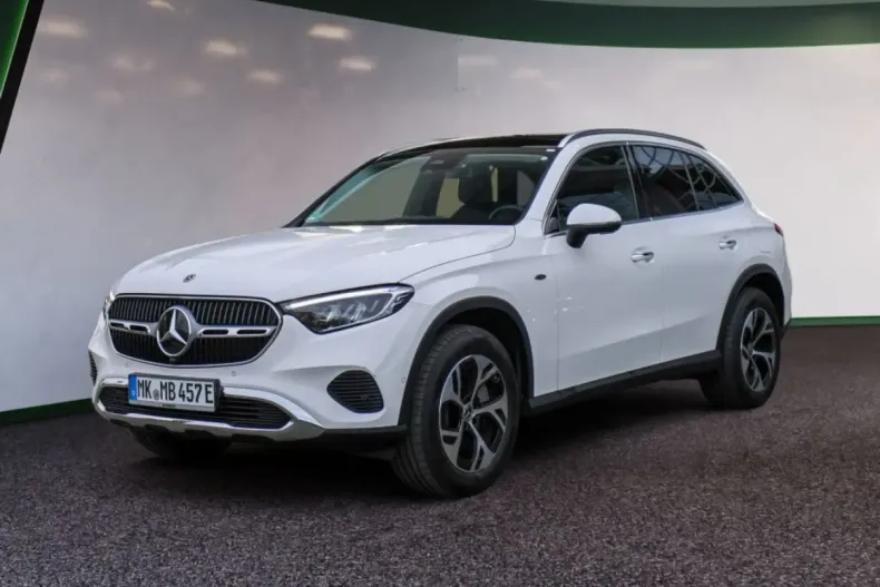 Mercedes-Benz GLC 300 (Clasa GLC) din 2025 cu 17.500 km - oferta MER196113 - foto 1