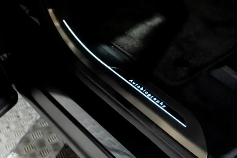 Land Rover Range Rover Sport din 2025 cu 2.595 km - oferta LAN196116 - foto 19