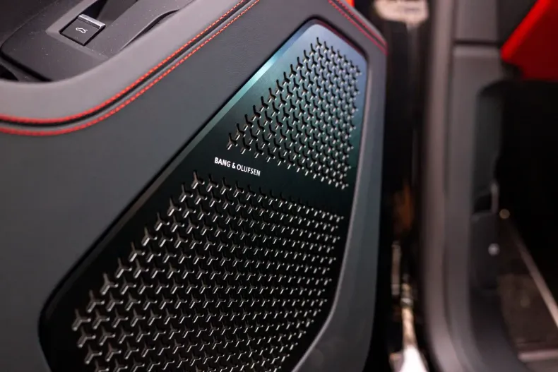 Lamborghini Urus din 2024 cu 16.000 km - oferta LAM196118 - foto 24